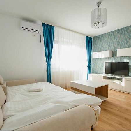 Fantastic Apartment At Prima Residence Oradea Ngoại thất bức ảnh