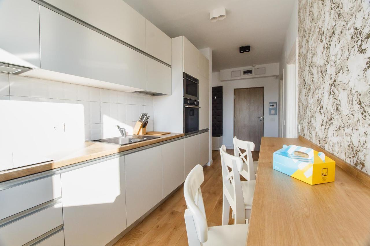 Fantastic Apartment At Prima Residence Oradea Ngoại thất bức ảnh