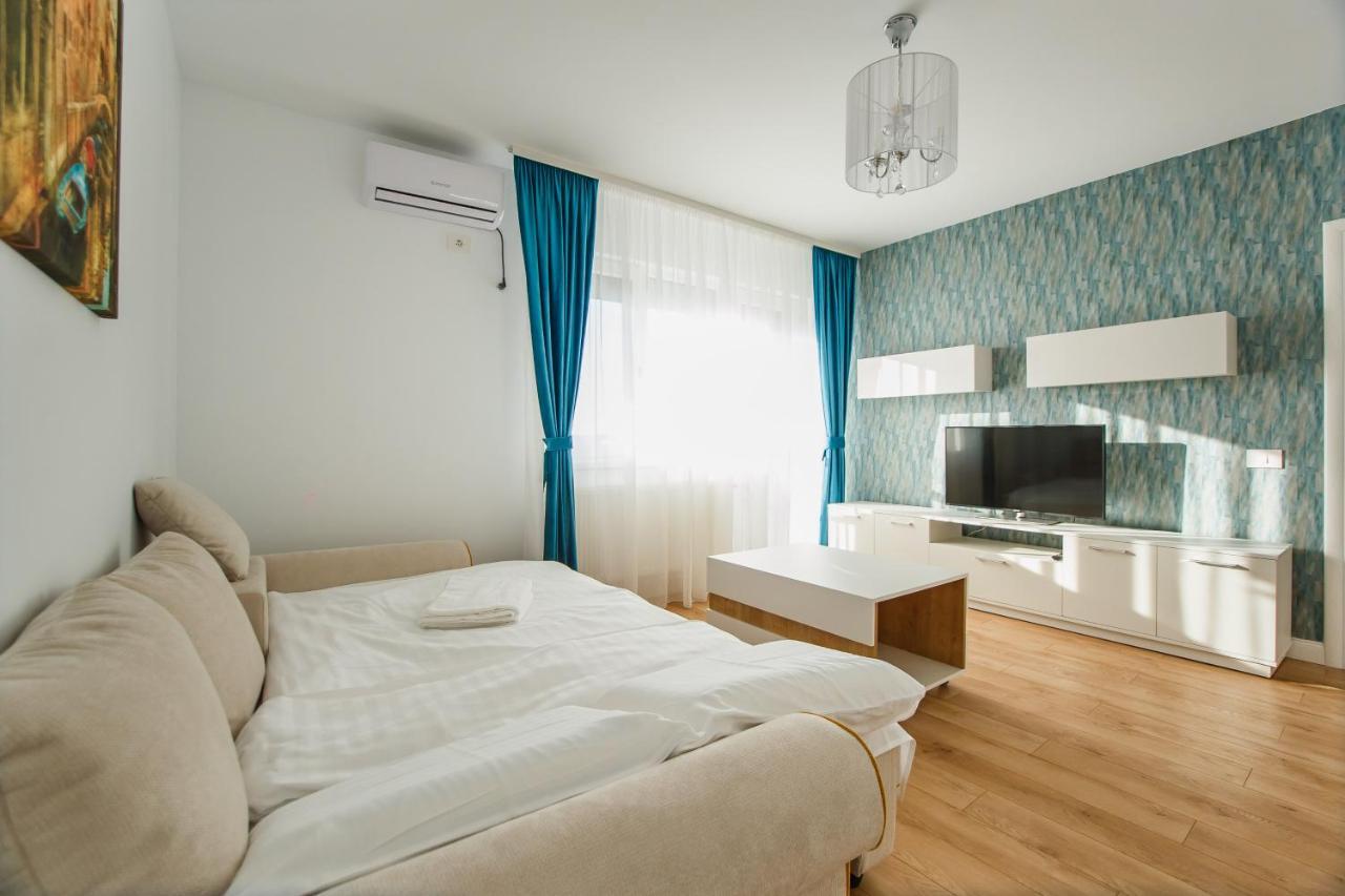 Fantastic Apartment At Prima Residence Oradea Ngoại thất bức ảnh