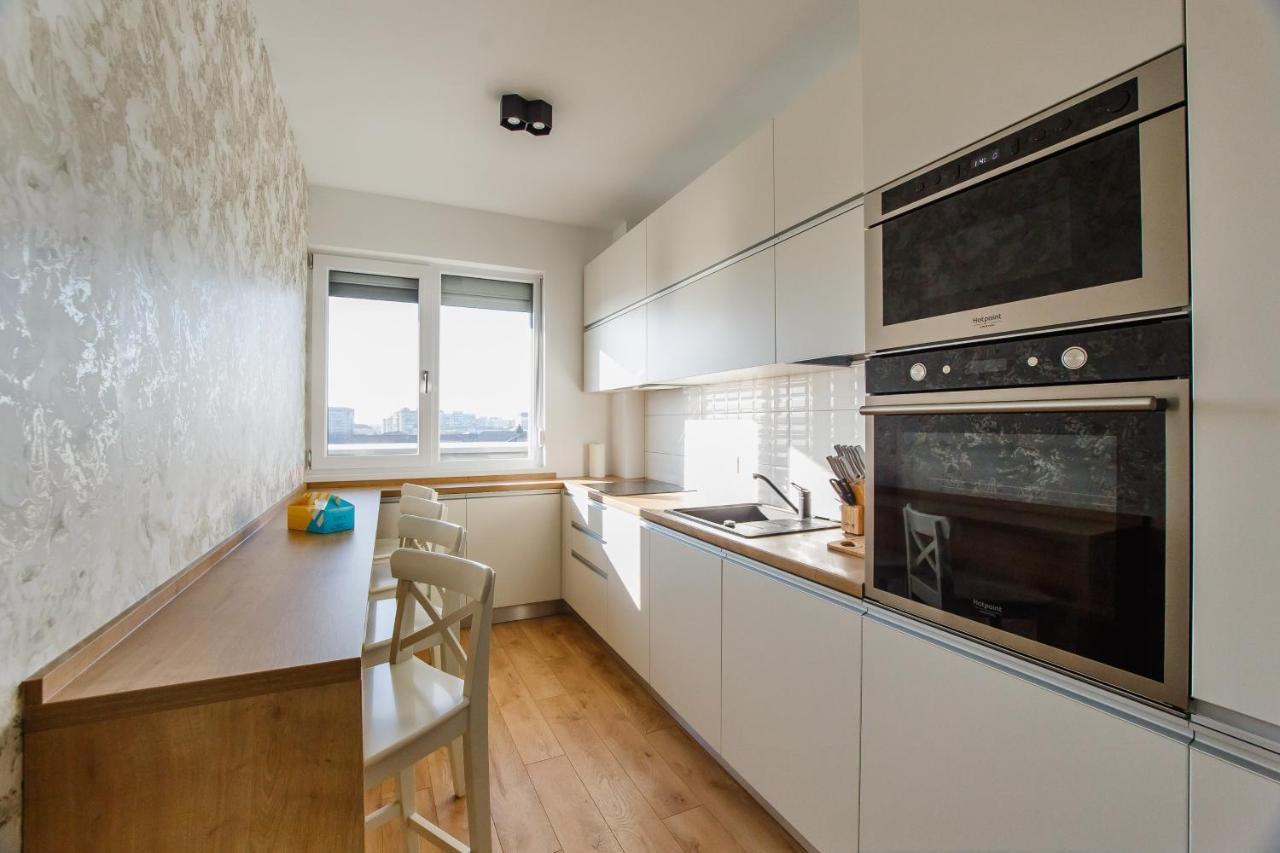 Fantastic Apartment At Prima Residence Oradea Ngoại thất bức ảnh